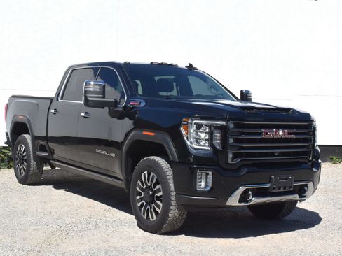 Used 2021 GMC Sierra 3500 Denali w/ Denali Black Diamond Edition AWD/4WD image 1
