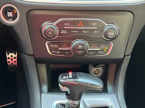 Used 2022 Dodge Charger Scat Pack RWD image 31