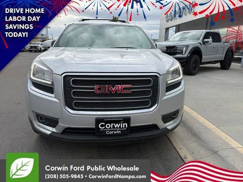 Used 2016 GMC Acadia SLT AWD/4WD image 18