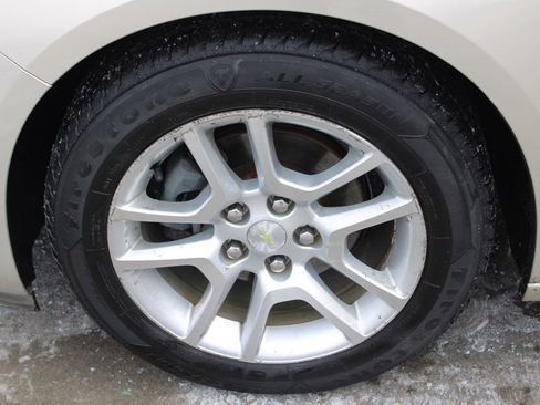 Used 2013 Chevrolet Malibu LT w/ Power Convenience Package image 11