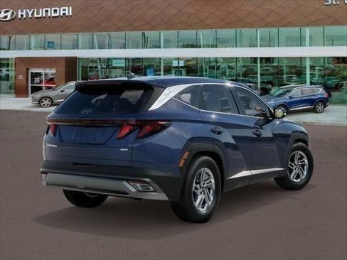 Used 2026 Hyundai Tucson SE AWD/4WD image 4