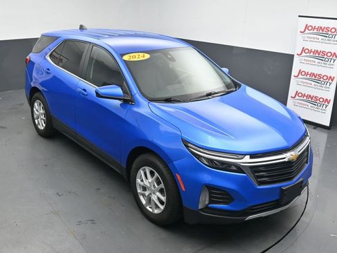 Used 2024 Chevrolet Equinox LT AWD/4WD image 24