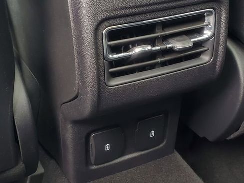 Certified 2024 Lincoln Corsair AWD w/ Equipment Group 101A image 28