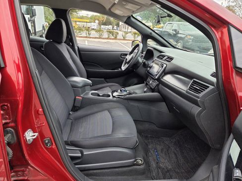 Used 2018 Nissan Leaf SV w/ SV All Weather Package image 29