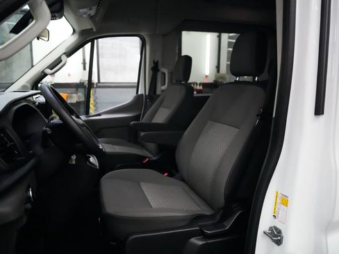 Used 2025 Ford Transit 350 XLT RWD image 23