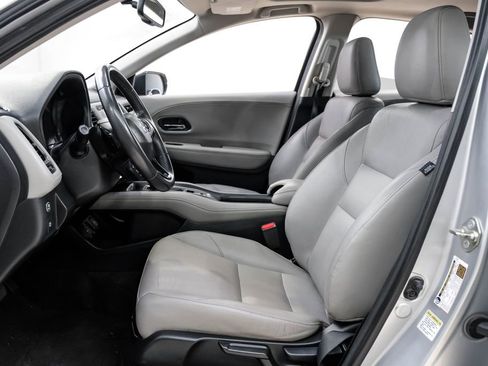 Used 2016 Honda HR-V EX-L image 4