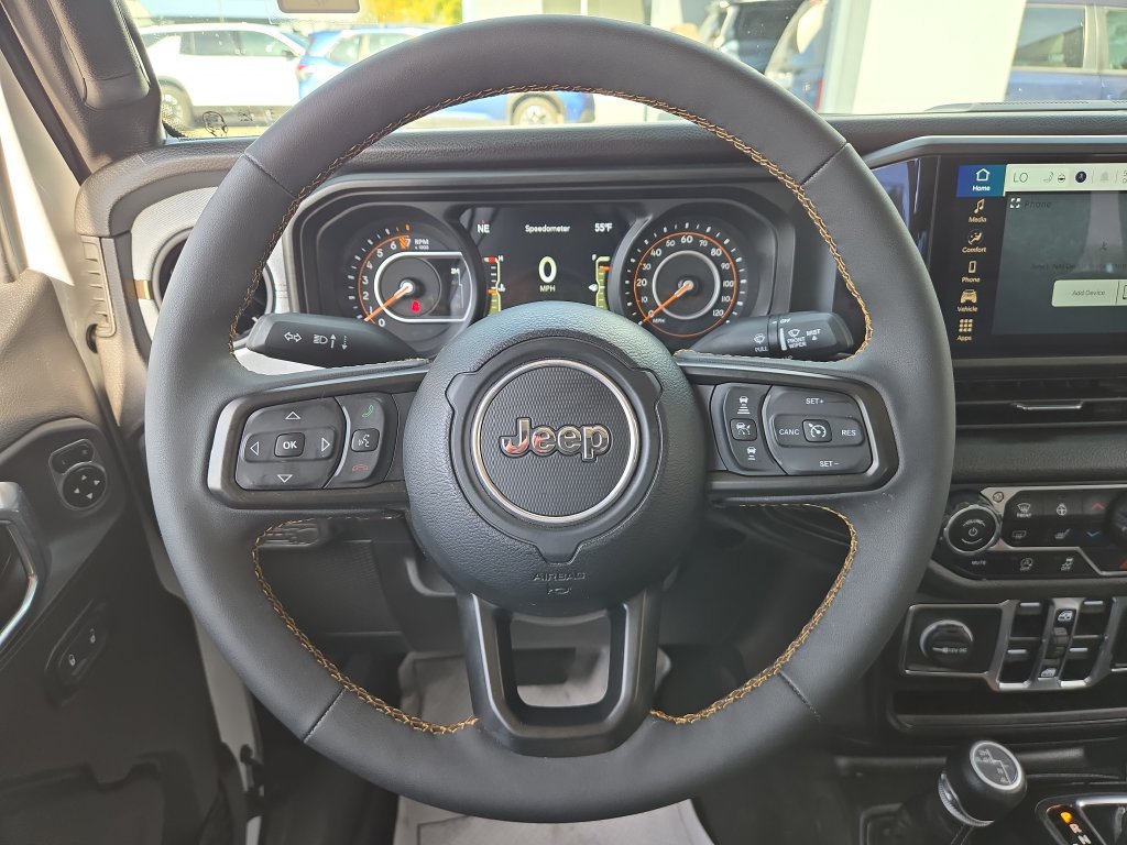 Used 2024 Jeep Gladiator Sport AWD/4WD image 19