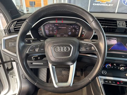 Used 2023 Audi Q3 2.0T Premium image 25