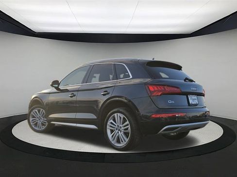 Used 2018 Audi Q5 Prestige w/ Prestige Package image 5