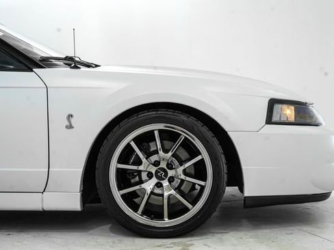 Used 2003 Ford Mustang Cobra image 17