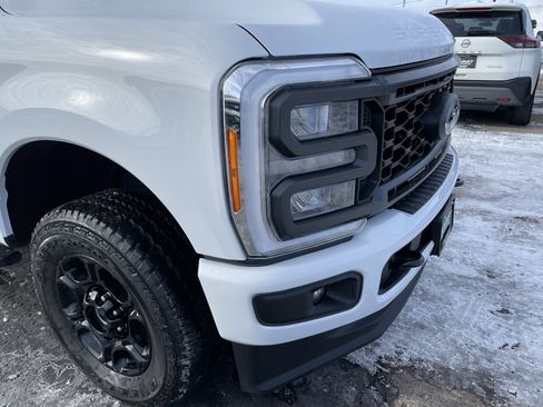 Used 2023 Ford F350 XLT w/ XLT Premium Package image 36