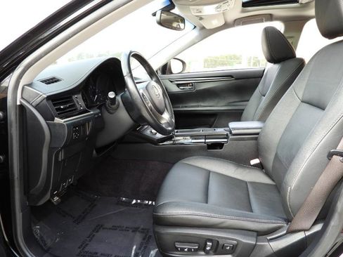 Used 2014 Lexus ES 350 image 43