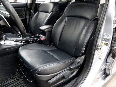 Used 2014 Subaru Crosstrek 2.0i Limited image 6