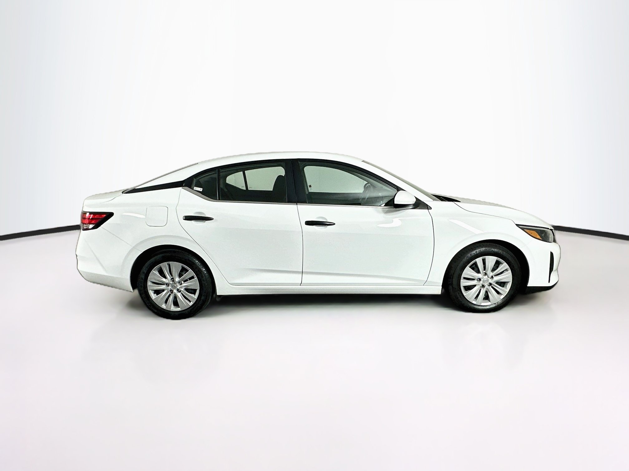 Used 2025 Nissan Sentra S FWD image 10
