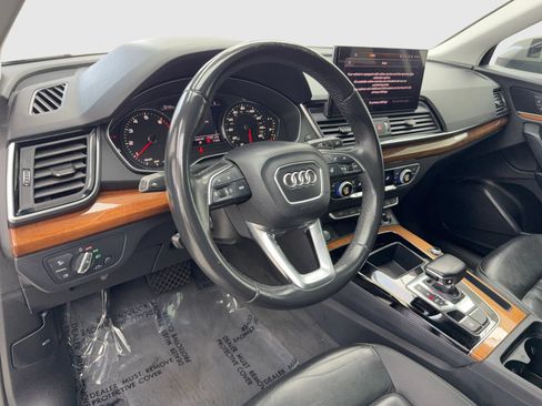 Used 2023 Audi Q5 2.0T Premium w/ Convenience Package AWD/4WD image 18