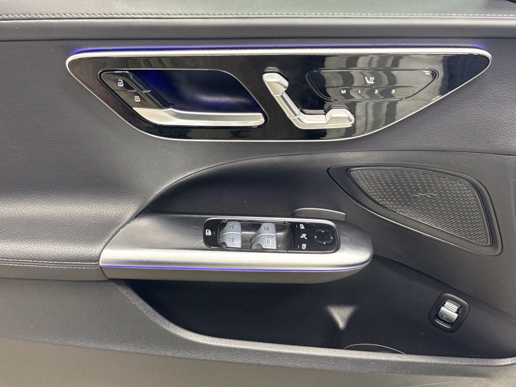Used 2022 Mercedes-Benz C 300 4MATIC Sedan w/ AMG Line w/ Night Package image 8