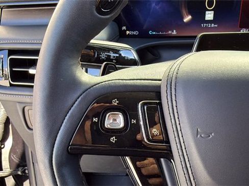 New 2025 Lincoln Aviator Reserve w/ Jet Appearance Package image 26