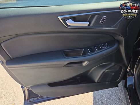 Used 2024 Ford Edge SE w/ Black Appearance Package AWD/4WD image 10