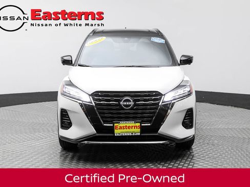 Used 2023 Nissan Kicks SR w/ SR Premium Package image 4