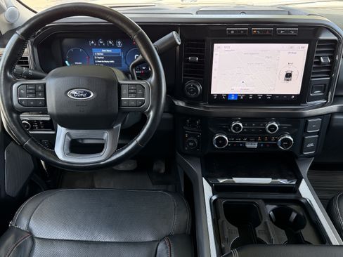 Used 2023 Ford F250 Lariat w/ Lariat Ultimate Package AWD/4WD image 17