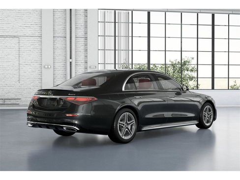 New 2026 Mercedes-Benz S 580 4MATIC Sedan image 21