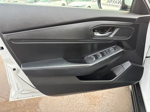 Used 2023 Honda Accord EX image 8