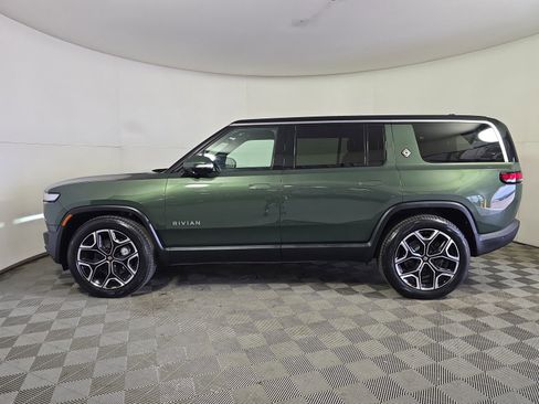 Used 2024 Rivian R1S Adventure AWD/4WD image 2