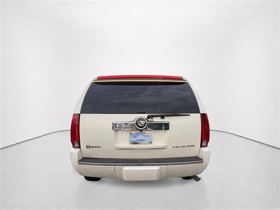 Used 2010 Cadillac Escalade 4WD Hybrid image 9