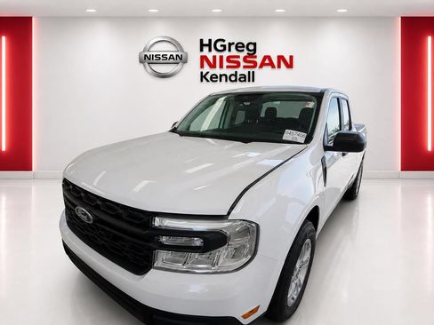 Used 2024 Ford Maverick XL FWD image 3