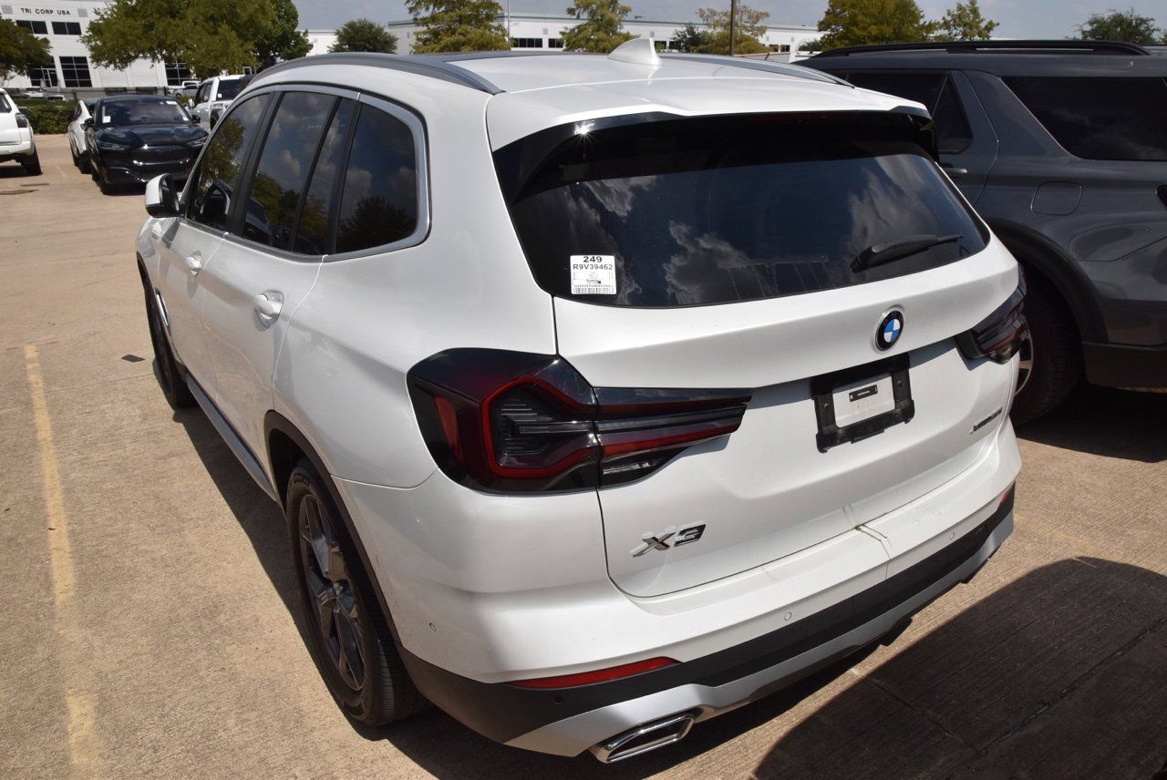 Used 2024 BMW X3 xDrive30i w/ Convenience Package AWD/4WD image 9