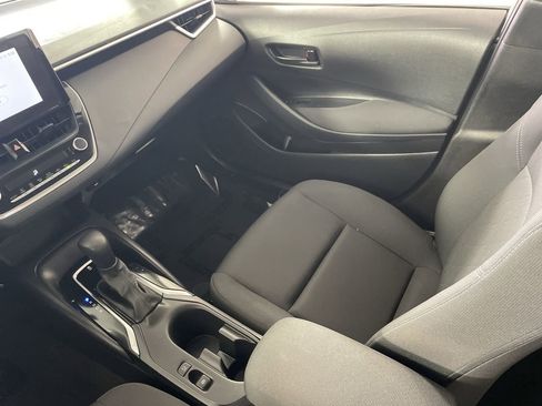 Used 2024 Toyota Corolla LE image 21