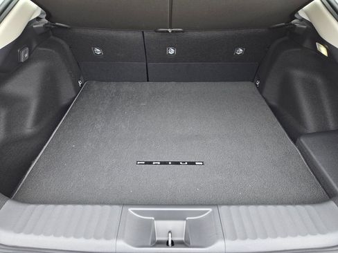 New 2026 Toyota Prius Plug-In Hybrid FWD image 21
