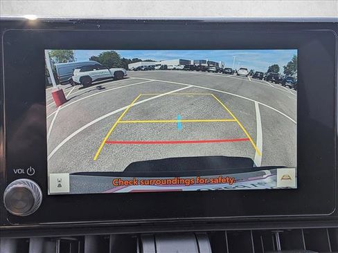 Used 2025 Toyota RAV4 XLE AWD/4WD image 11