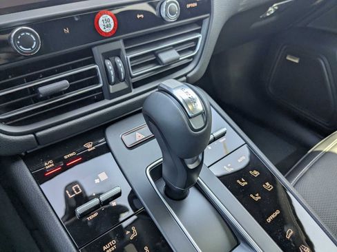 New 2025 Porsche Macan Turbo image 20