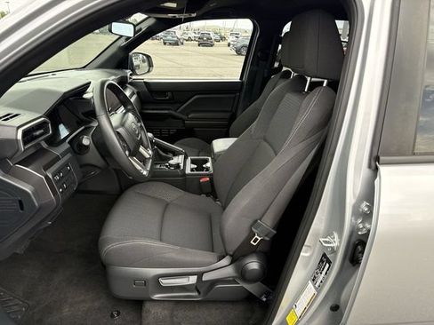 Used 2026 Toyota 4Runner SR5 AWD/4WD image 11