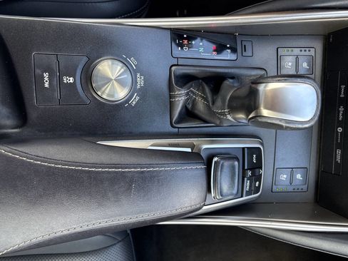 Used 2017 Lexus IS 200t w/ Navigation System Package RWD image 13