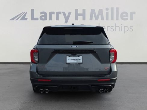 Certified 2022 Ford Explorer ST w/ Equipment Group 401A image 4
