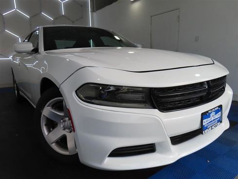 Used 2020 Dodge Charger Police w/ Integrated Display Package RWD image 3