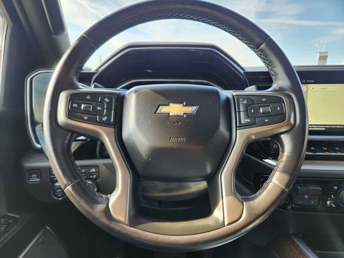 Used 2022 Chevrolet Silverado 1500 High Country image 18