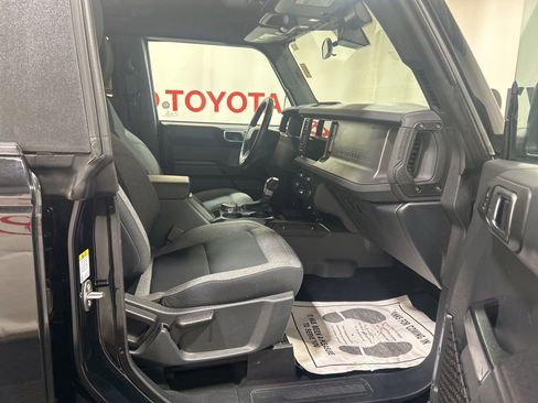 Used 2025 Ford Bronco Big Bend image 13