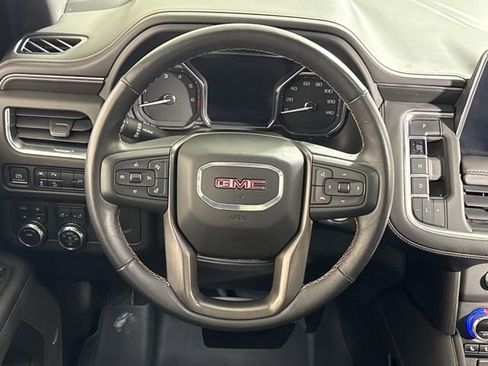 Used 2021 GMC Yukon XL AT4 w/ Technology Package AWD/4WD image 24