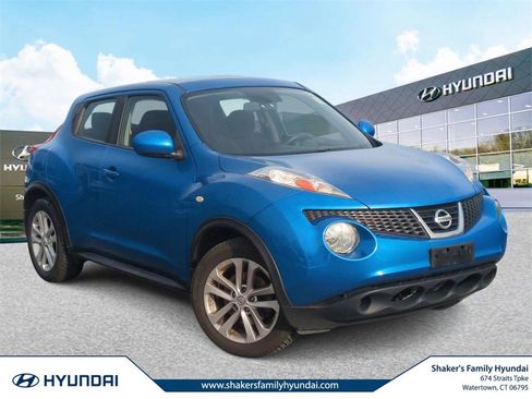 Used 2011 Nissan Juke S image 1
