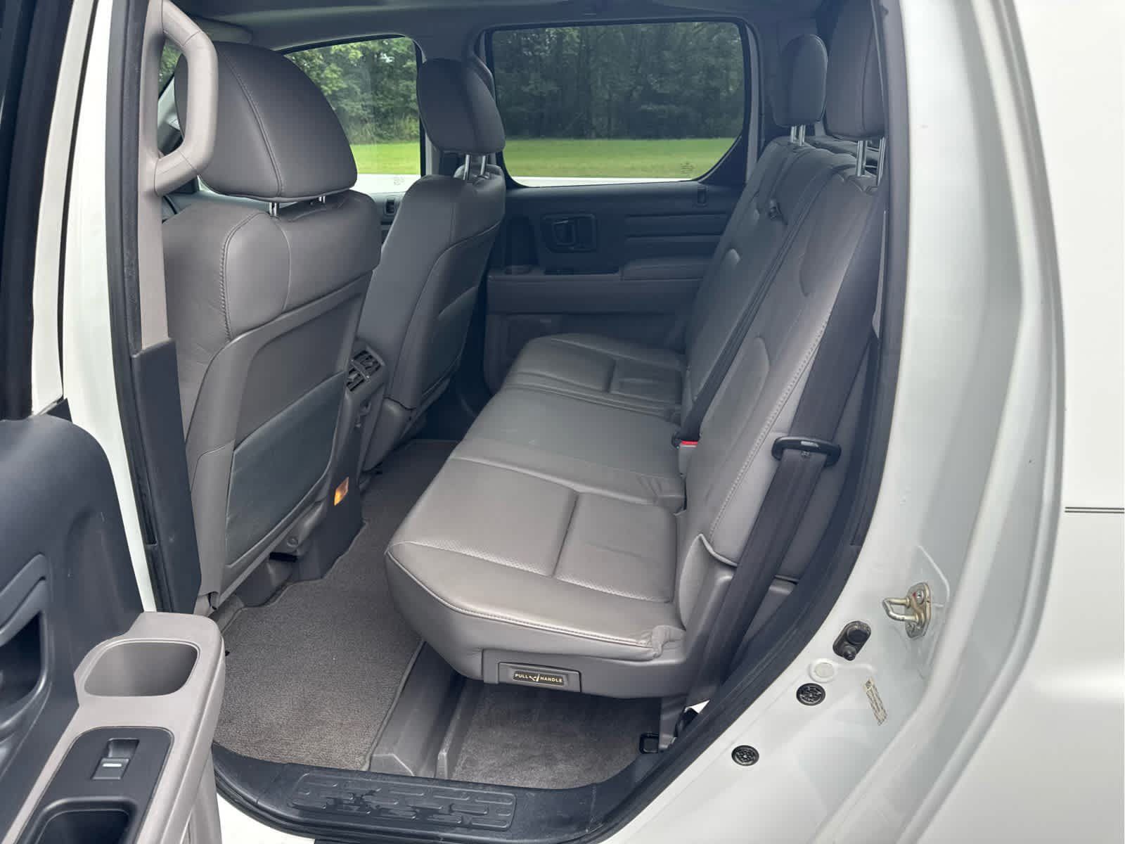 Used 2014 Honda Ridgeline RTL image 9