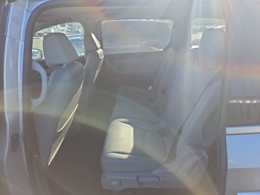 Used 2019 Honda Odyssey Elite image 14