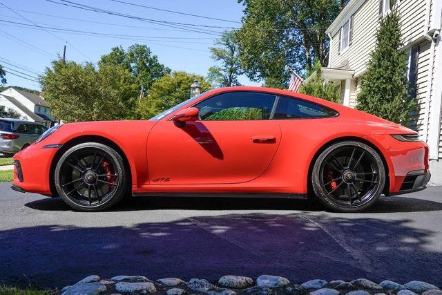 Used 2023 Porsche 911 Carrera GTS RWD image 3