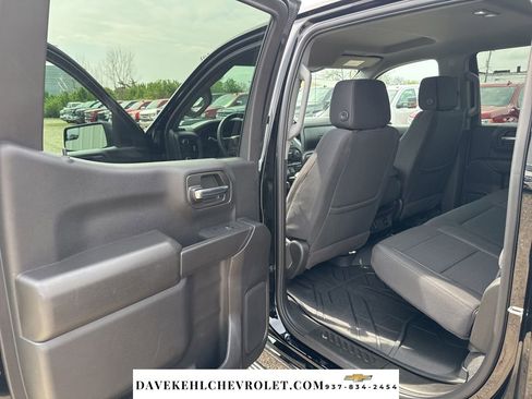 Used 2024 Chevrolet Silverado 1500 Custom Trail Boss w/ LPO, Dark Essentials Package image 18