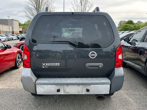 Used 2013 Nissan Xterra S RWD image 4