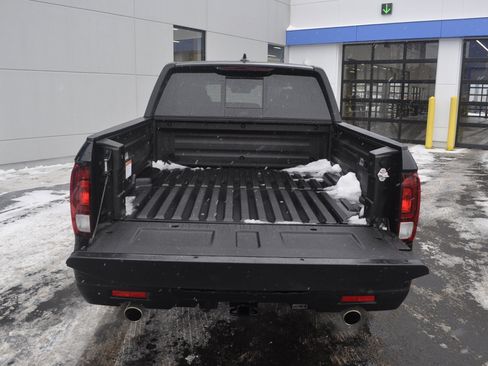 Certified 2025 Honda Ridgeline TrailSport image 10