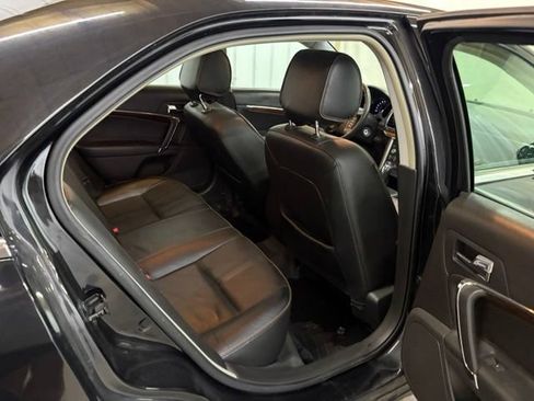 Used 2011 Lincoln MKZ FWD image 17