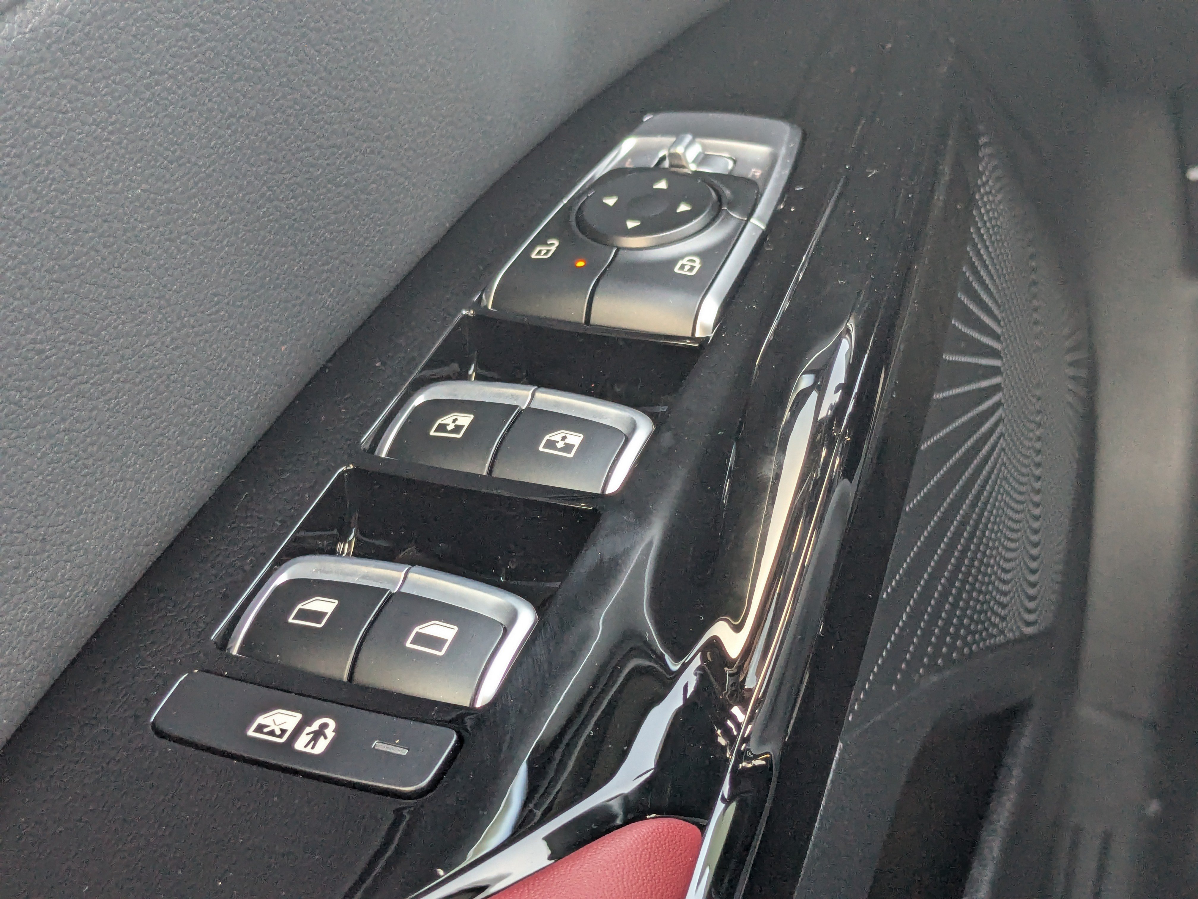 New 2026 Kia K5 GT-Line w/ GT-Line Red Interior Package FWD image 33